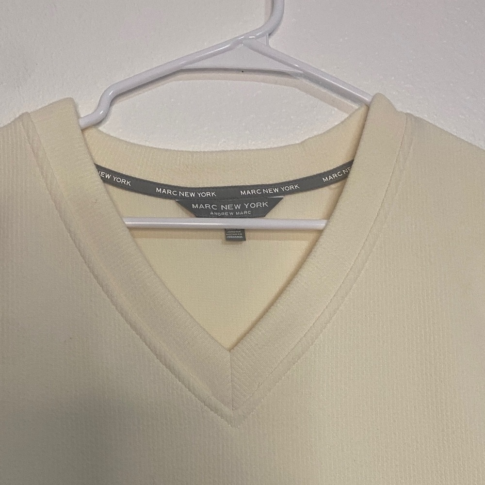 Marc New York Women's V-Neck Off-White Sweater Size L/G - Picture 4 of 14